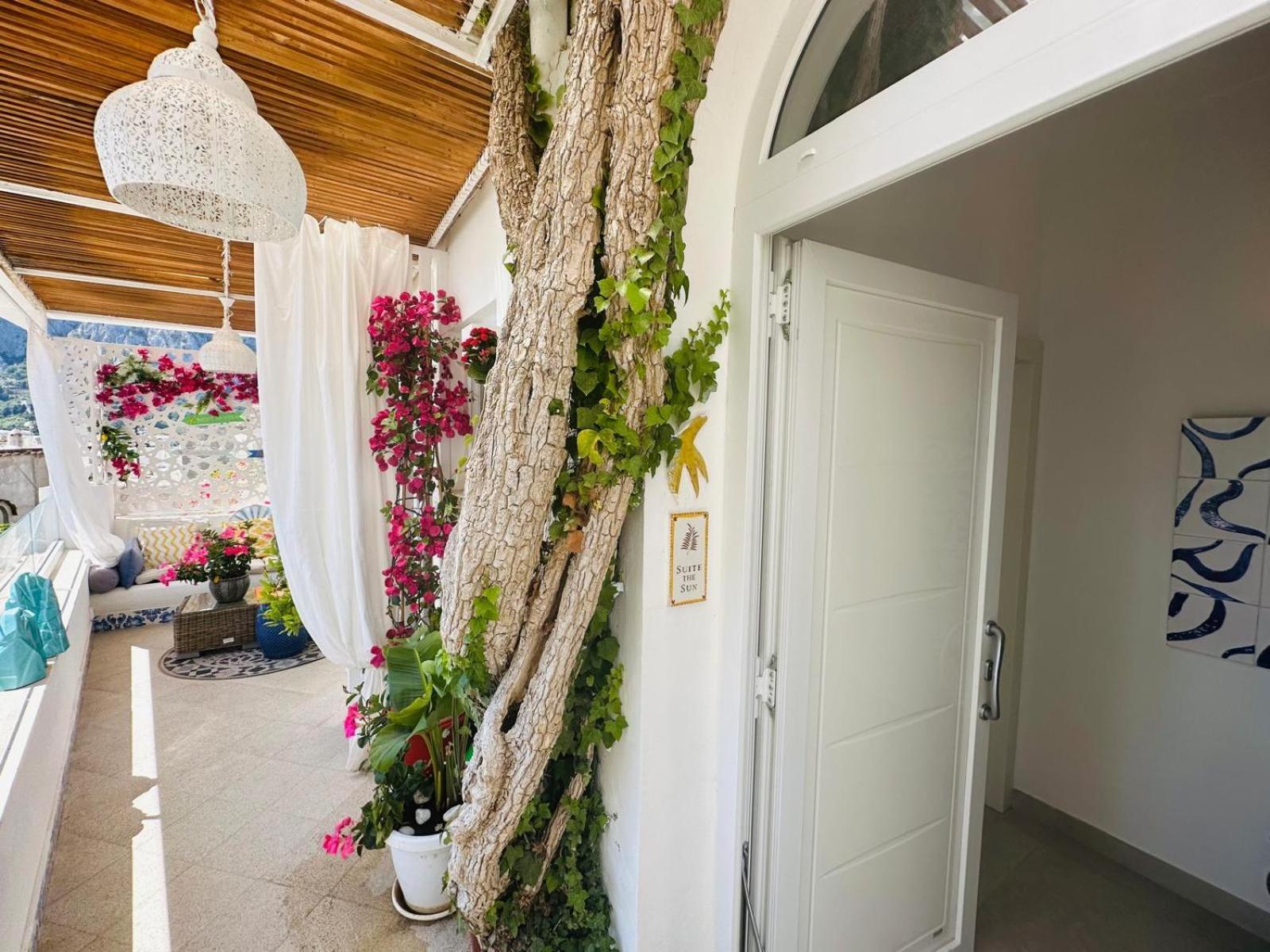 Suite Belvedere Capri Exclusive Rooms エクステリア 写真